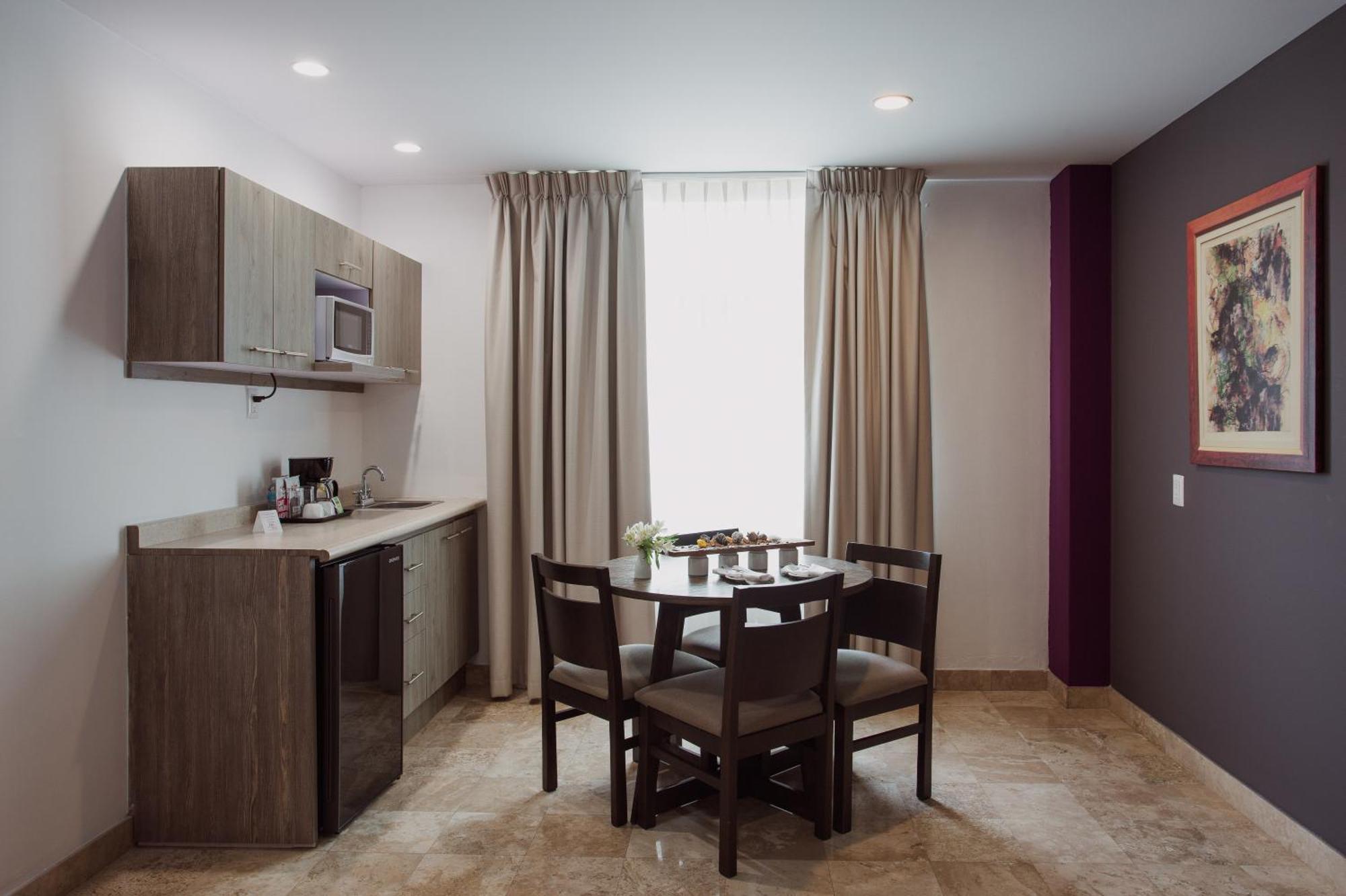 Memora Hotel & Villas Чапала Экстерьер фото
