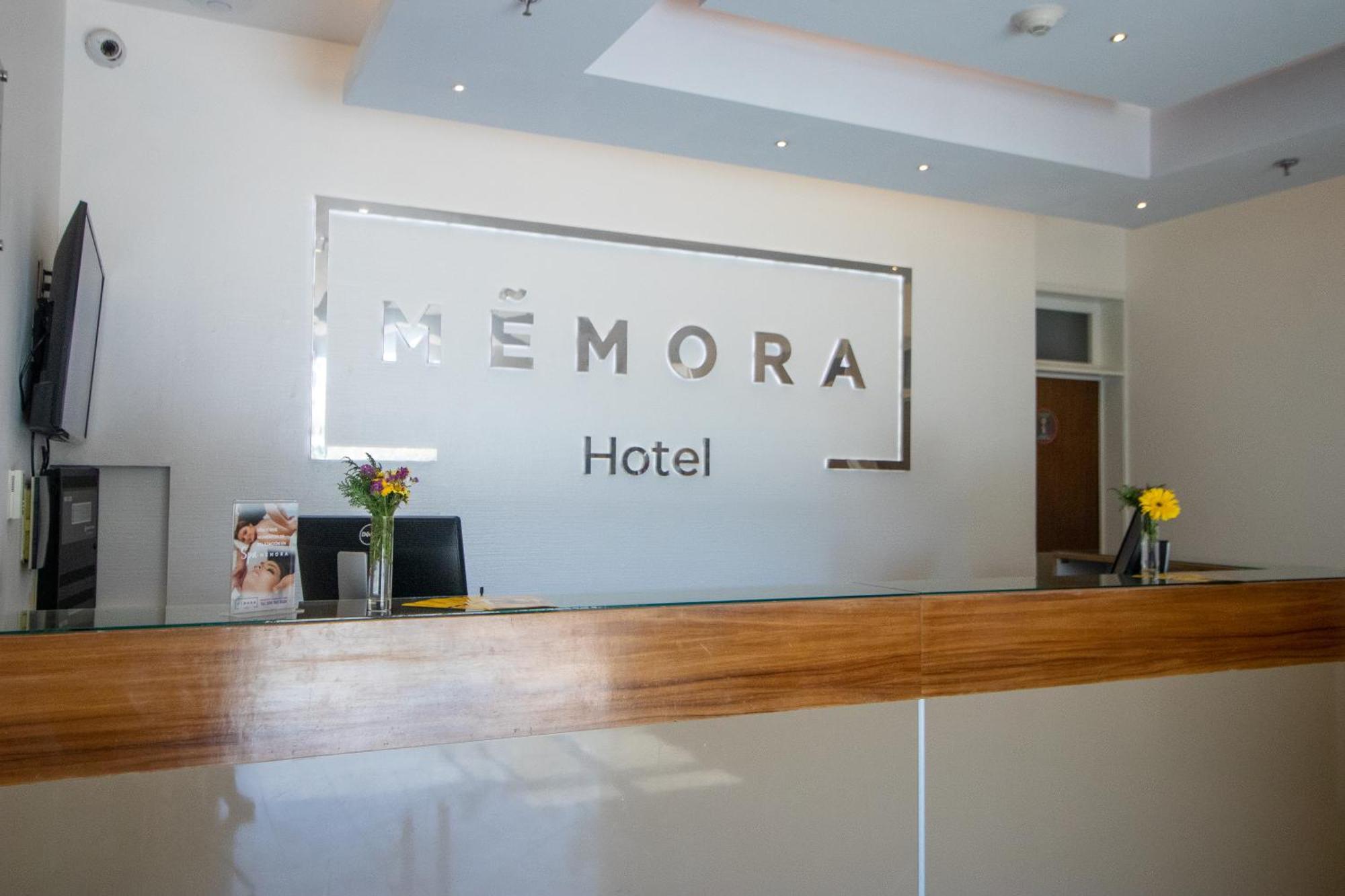 Memora Hotel & Villas Чапала Экстерьер фото